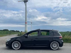 Schwarz Gebraucht 2011 VW Golf VI R Limousine | 13.500 €