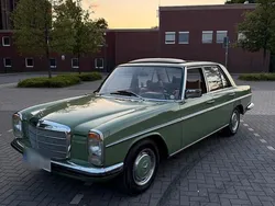 Mercedes W114