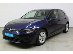 Blau Gebraucht 2020 VW Golf VIII Life Kleinwagen | 19.990 € (Fairer Preis)