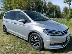 Silber Gebraucht 2023 VW Touran Active Van / Kleinbus | 30.200 € (Guter Preis)