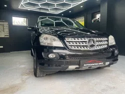 Schwarz Gebraucht 2008 Mercedes ML320 SUV | 11.999 € (Teuer)