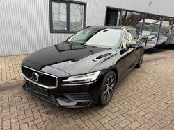 Schwarz Gebraucht 2022 Volvo V60 Core Kombi | 22.990 € (Superpreis)