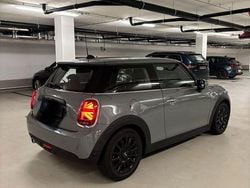 Grau Gebraucht 2019 Mini ONE Kleinwagen | 12.500 € (Guter Preis)