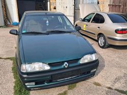 Grün Gebraucht 1994 Renault 19 Limousine | 3.500 €