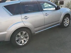 Silber Gebraucht 2012 Mitsubishi Outlander Invite SUV | 7.850 € (Fairer Preis)