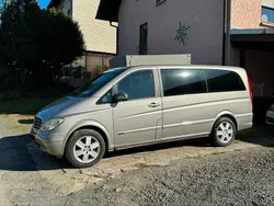 Silber Gebraucht 2008 Mercedes Viano Van / Kleinbus | 8.500 € (Guter Preis)