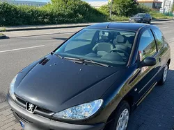 Schwarz Gebraucht 2006 Peugeot 206 Limousine | 1.999 € (Fairer Preis)