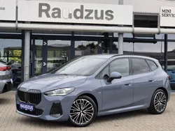 Storm bay metallic Gebraucht 2023 BMW 218 Active Tourer Performance Van / Kleinbus | 34.900 € (Teuer)