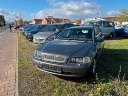 Gebraucht 2003 Volvo V40 Standard Kombi | 1.100 € (Fairer Preis)