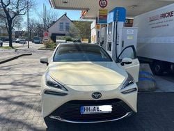 Weiß Gebraucht 2021 Toyota Mirai Advance Limousine | 13.999 € (Superpreis)