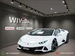 Weiß Gebraucht 2022 Lamborghini Huracán Cabrio | 279.999 €