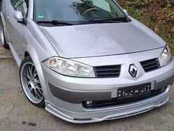 Silber Gebraucht 2005 Renault Mégane Cabriolet Cabrio | 7.890 €