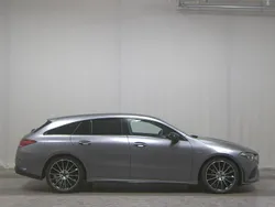 Grau Gebraucht 2022 Mercedes CLA200 Shooting Brake AMG line Kombi | 23.780 € (Fairer Preis)
