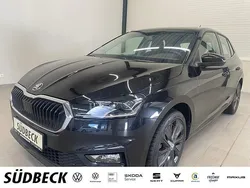 Schwarzmagic perleffekt Gebraucht 2022 Skoda Fabia Style Kleinwagen | 20.880 € (Etwas zu teuer)