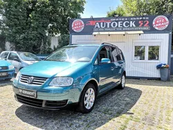 Blau Gebraucht 2004 VW Touran Van / Kleinbus | 4.490 € (Teuer)