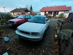 Weiß Gebraucht 1994 Daihatsu Applause Limousine | 2.000 €