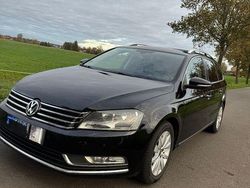 Schwarz Gebraucht 2012 VW Passat Kombi | 8.000 € (Fairer Preis)