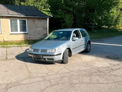 Silber Gebraucht 2002 VW Golf IV Kleinwagen | 599 € (Superpreis)