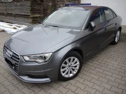 Grau Gebraucht 2015 Audi A3 Attraction Limousine | 14.500 € (Fairer Preis)