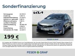 Lunarsilber metallic Gebraucht 2025 Kia Ceed Sportswagon Comfort Kombi | 22.850 € (Superpreis)