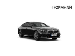 Saphirschwarz metallic Neu 2025 BMW i5 Comfort Edition Limousine | 64.805 € (Guter Preis)