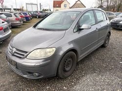 Grau Gebraucht 2007 VW Golf V Limousine | 1.390 € (Teuer)