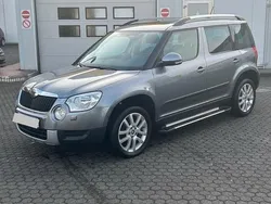 Grau Gebraucht 2011 Skoda Yeti Ambition SUV | 7.199 € (Teuer)