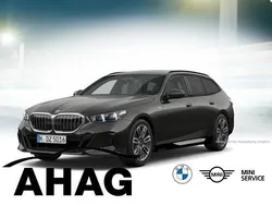Schwarz Neu 2025 BMW 520 M Sport Kombi | 59.890 € (Guter Preis)