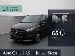 Graphitgrau metallic Gebraucht 2024 Mercedes V220 Van / Kleinbus | 54.720 € (Teuer)