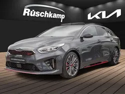 Grau Gebraucht 2021 Kia ProCeed GT Kleinwagen | 27.980 € (Etwas zu teuer)