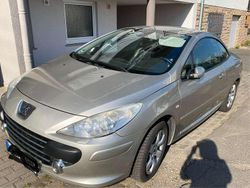 Silber Gebraucht 2008 Peugeot 307 CC Cabrio | 4.900 € (Teuer)