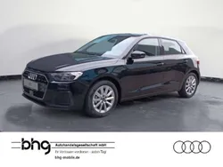 Mythosschwarz metallic Gebraucht 2025 Audi A1 Advanced Plus Kleinwagen | 24.390 € (Guter Preis)