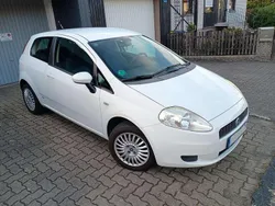 Weiß Gebraucht 2007 Fiat Grande Punto Dynamic Kleinwagen | 1.800 € (Guter Preis)
