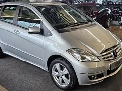 Silber Gebraucht 2009 Mercedes A170 Avantgarde Limousine | 12.000 €