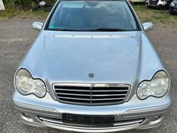 Gebraucht 2005 Mercedes C220 Kombi | 1.200 €