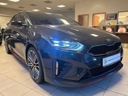 Grau Gebraucht 2021 Kia ProCeed GT Kleinwagen | 21.990 € (Fairer Preis)