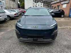 Blau Gebraucht 2022 Hyundai Kona Trend SUV | 18.100 € (Guter Preis)