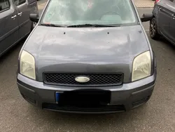 Blau Gebraucht 2004 Ford Fusion Limousine | 1.200 €