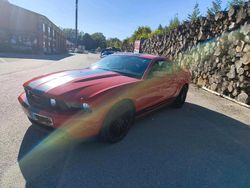 Rot Gebraucht 2011 Ford Mustang GT Coupé | 23.333 € (Teuer)