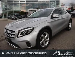 Silber Gebraucht 2017 Mercedes GLA200 SUV | 17.900 € (Guter Preis)