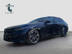 Schwarz Gebraucht 2025 BMW 520 M Sport Kombi | 52.160 € (Guter Preis)