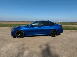Blau Gebraucht 2020 BMW 318 Performance Limousine | 28.000 € (Fairer Preis)