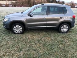 Grau Gebraucht 2014 VW Tiguan SUV | 15.999 € (Fairer Preis)