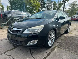 Schwarz Gebraucht 2012 Opel Astra Limousine | 4.990 € (Guter Preis)