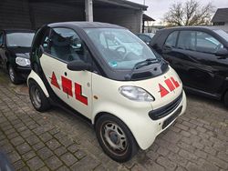 Beige Gebraucht 2001 Smart ForTwo Coupé Coupé | 1.600 € (Fairer Preis)