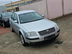 Silber Gebraucht 2002 VW Passat Limousine | 1.300 € (Guter Preis)