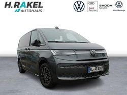 Grau Gebraucht 2025 VW Multivan Style Van | 59.950 €