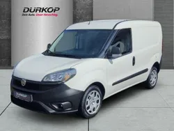 Weiß Gebraucht 2022 Fiat Doblò Van / Kleinbus | 16.990 € (Superpreis)
