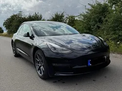 Schwarz Gebraucht 2022 Tesla Model 3 Long Range Limousine | 28.999 € (Fairer Preis)