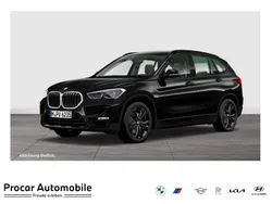 Schwarz Gebraucht 2022 BMW X1 Sport Line SUV | 25.980 € (Guter Preis)
